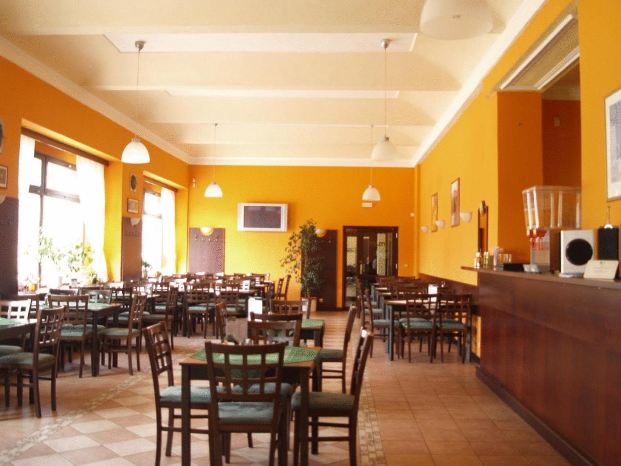 Parkhotel Terezin エクステリア 写真